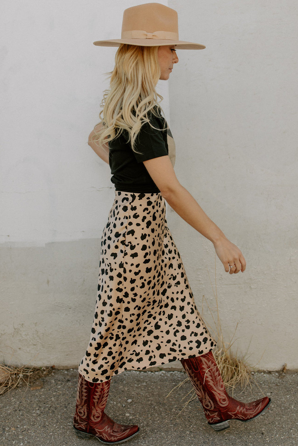 Beige Leopard Spots Printed Split Hem Midi Skirt