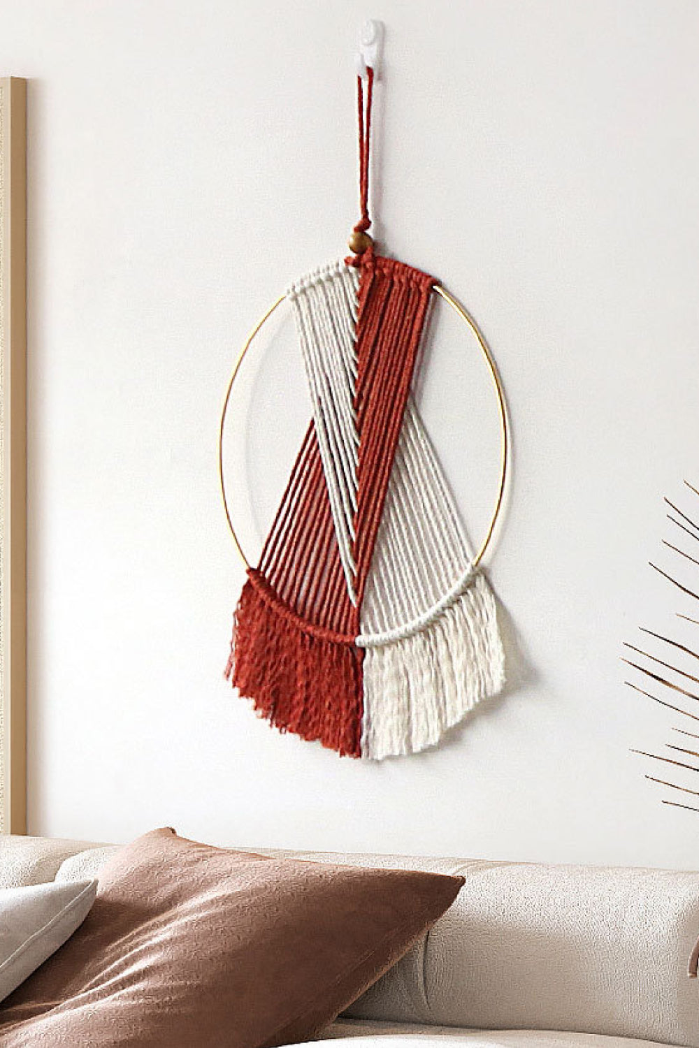 Contrast Fringe Round Macrame Wall Hanging